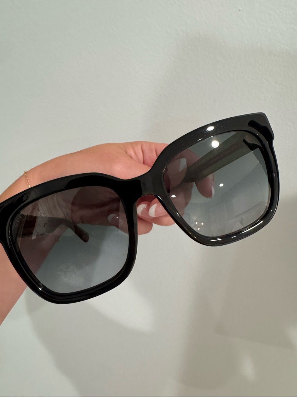 Gucci Black Oversized Cat-Eye Sunglasses